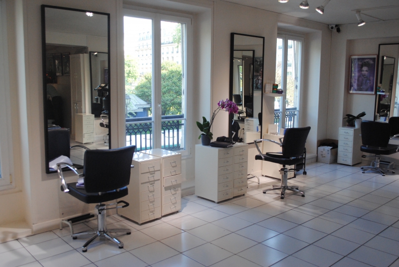 coiffure-LA BASTIDE-min_floor-home-office-property-living-room-room-781228-pxhere.com